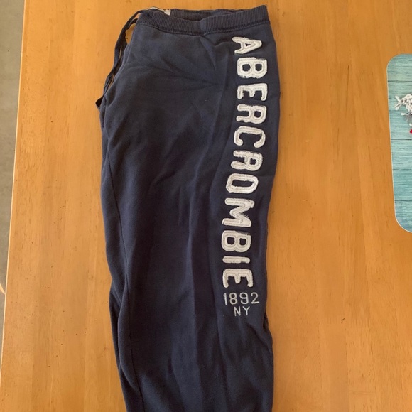 Abercrombie & Fitch Pants - Sweatpants